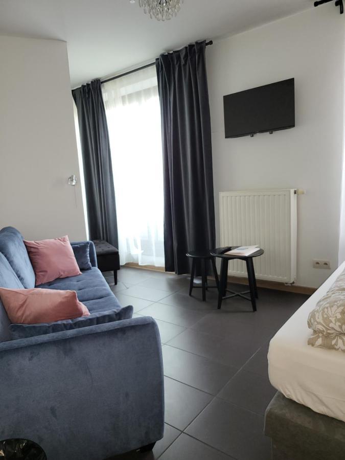 Amber Hostel Szlak クラクフ エクステリア 写真