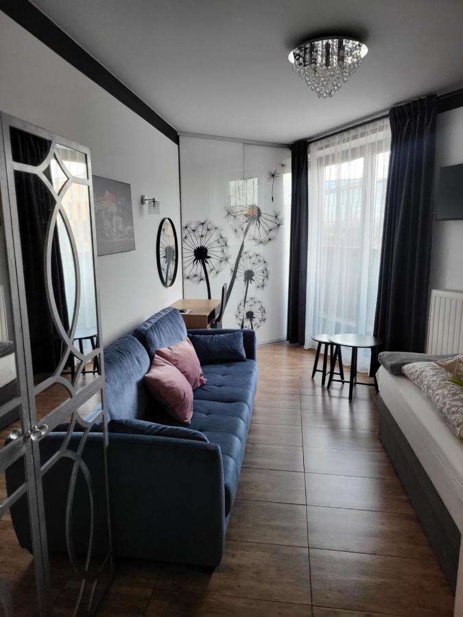 Amber Hostel Szlak クラクフ エクステリア 写真