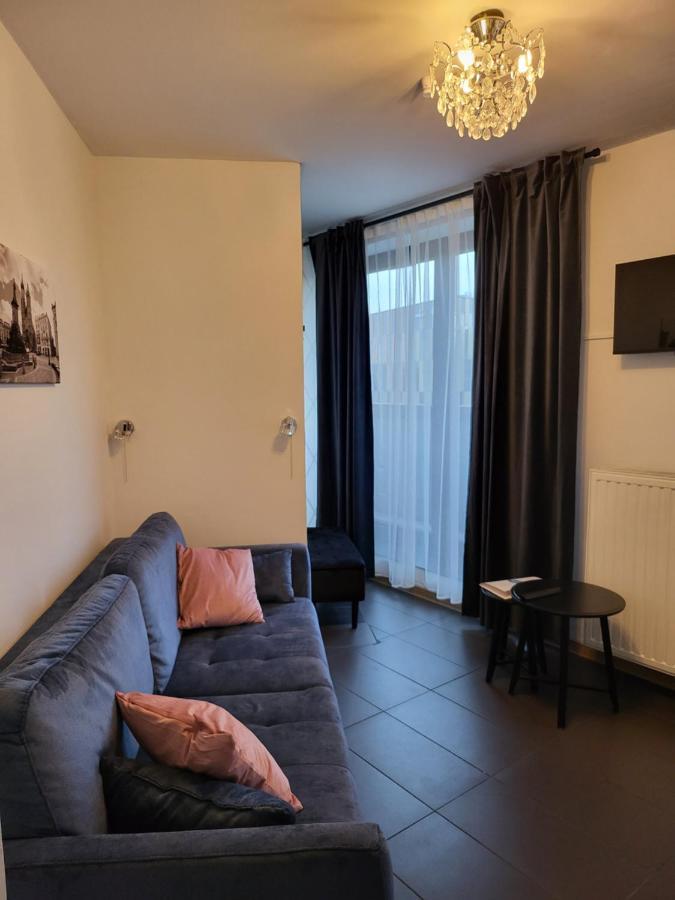 Amber Hostel Szlak クラクフ エクステリア 写真
