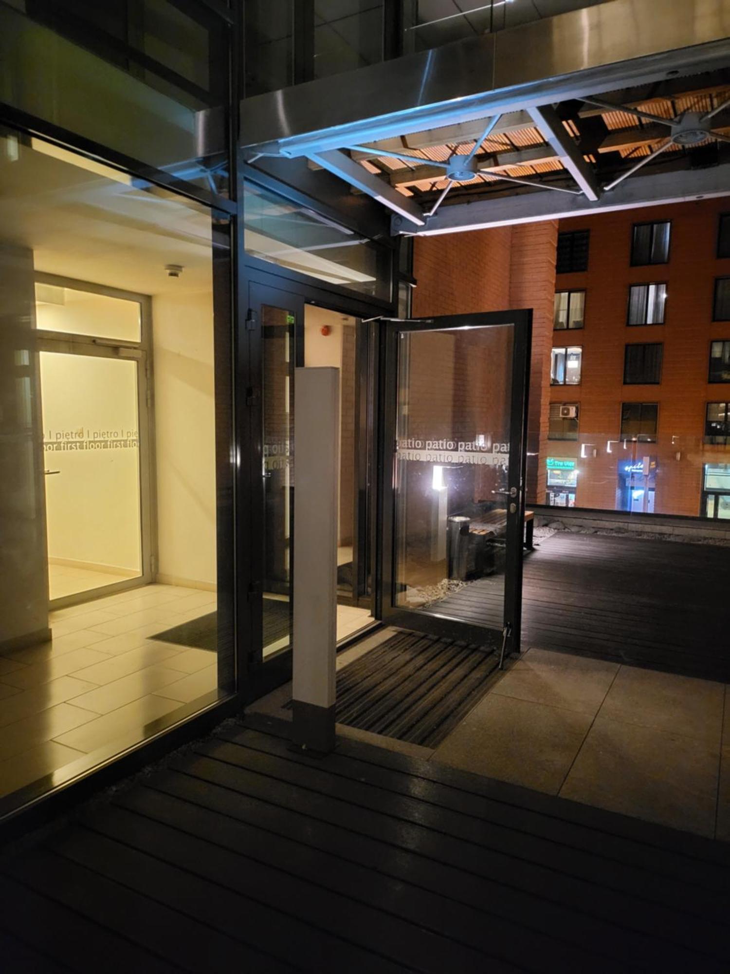 Amber Hostel Szlak クラクフ エクステリア 写真